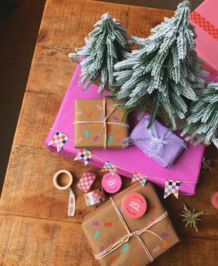  Washi Christmas Crafts - Decorate Your Presents!