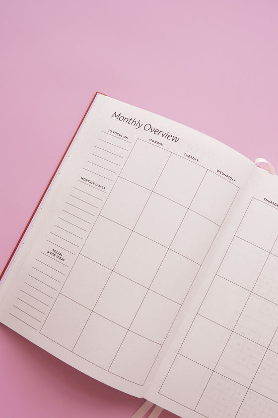 The Weekly Plan | Weekly Overview | Undated Yearly Diary